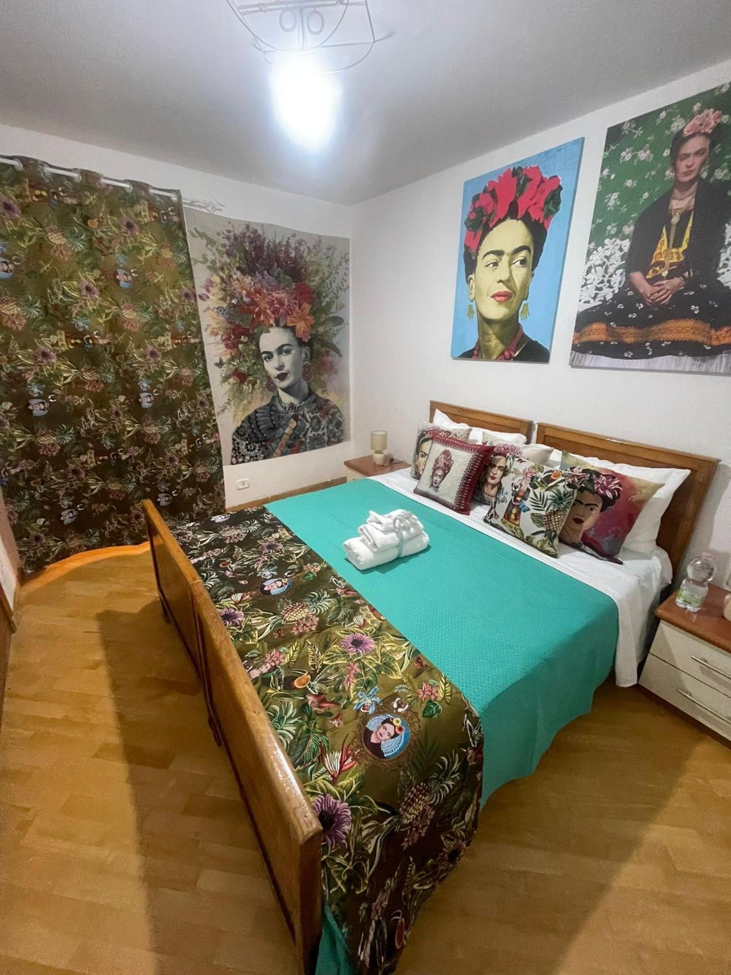Plebiscito Charme Rooms Napels Buitenkant foto